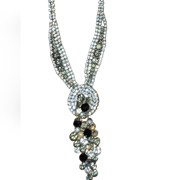 18" Blingy Necklace - Picture 3 of 5